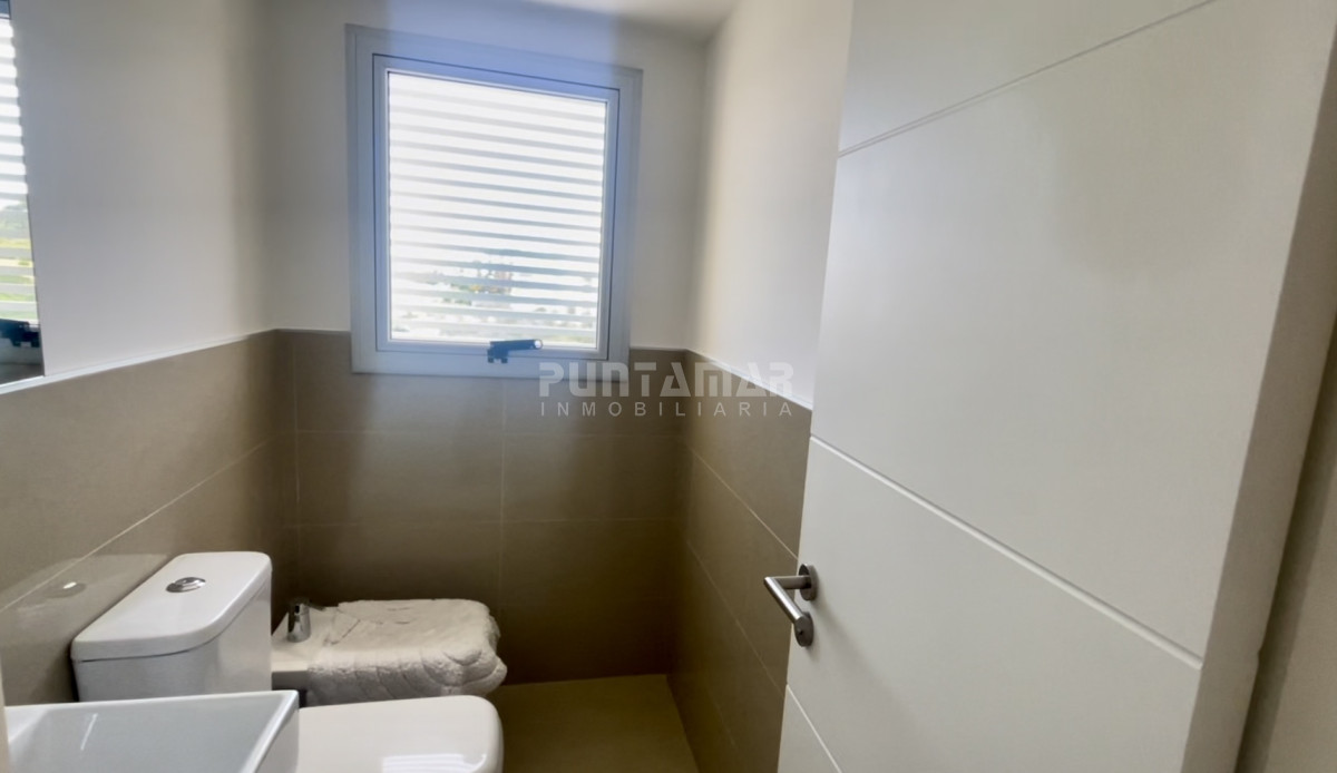 Apartamento ID.213159 - ALQUILER APARTAMENTO DUPLEX 3 SUITES PRIMERA LINEA EN RINCON DEL INDIO