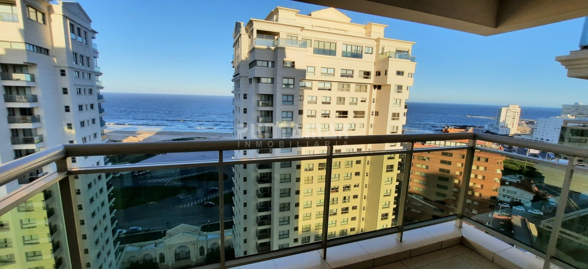 Apartamento ID.213328 - EXCLUSIVO DEPARTAMENTO DE 3 DORMITORIOS EN SUITE EN EDIFICIO DE CATEGORIA