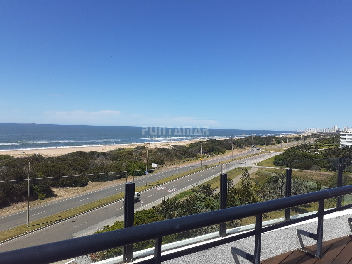 Apartamento ID.212851 - DIVINO DUPLEX FRENTE AL MAR, ALQUILER TEMPORADA 