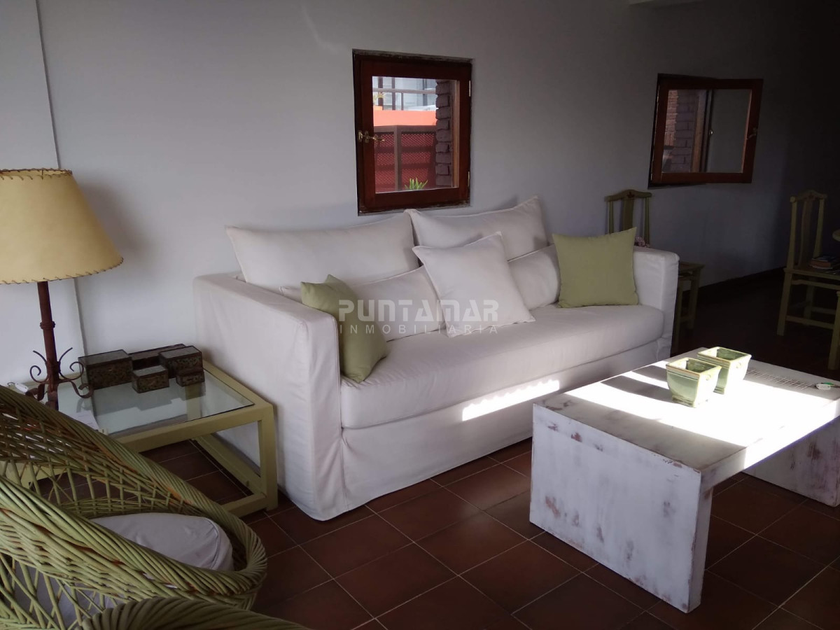 Apartamento ID.13031 - APARTAMENTO DE DOS DORMITORIOS EN MANANTIALES 