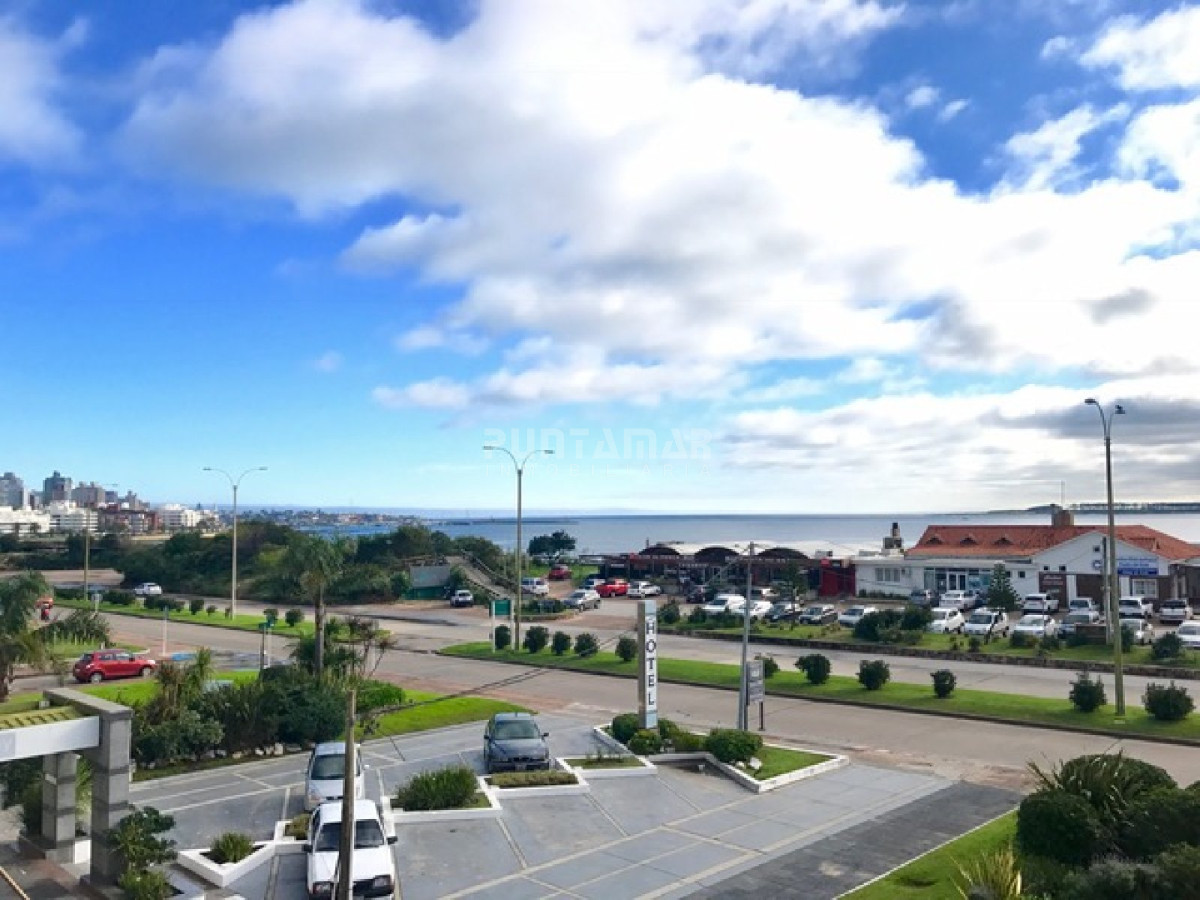 Apartamento ID.211620 - Apartamento en Mansa, 2 dormitorios *