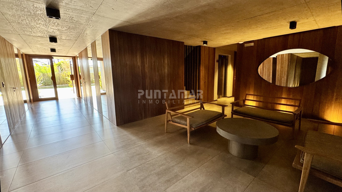 Apartamento ID.213721 -  APARTAMENTO DE 3 DORMITORIOS FRENTE AL MAR EN MANANTIALES 