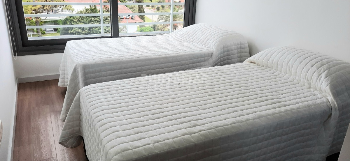 Apartamento ID.211972 - EXCELENTE APARTAMENTO EN EDIFICIO ALEXANDER BOULEVARD