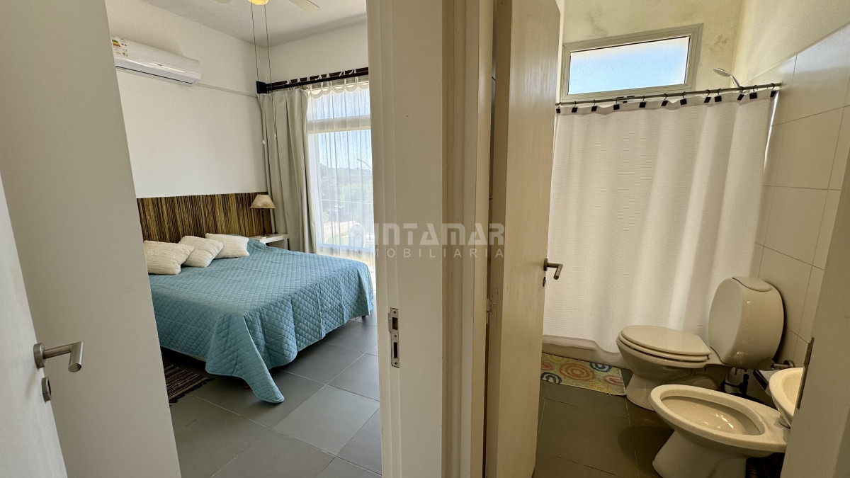 Apartamento ID.210180 - LUMINOSO APARTAMENTO DE 1 DORMITORIO Y AZOTEA PROPIA EN MANANTIALES 