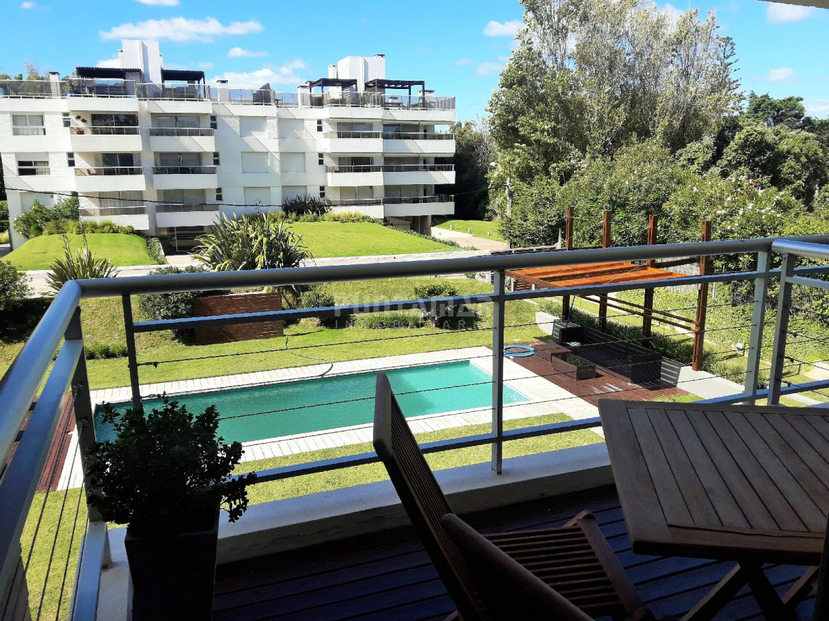MUY LINDO APARTAMENTO UBICADO A PASOS DE PLAYA BRAVA - PMI211756A