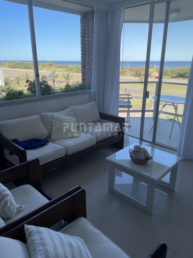 Apartamento ID.212671 - VENTA DEPARTAMENTO DOS DORMITORIOS FRENTE AL MAR EN SAN RAFAEL
