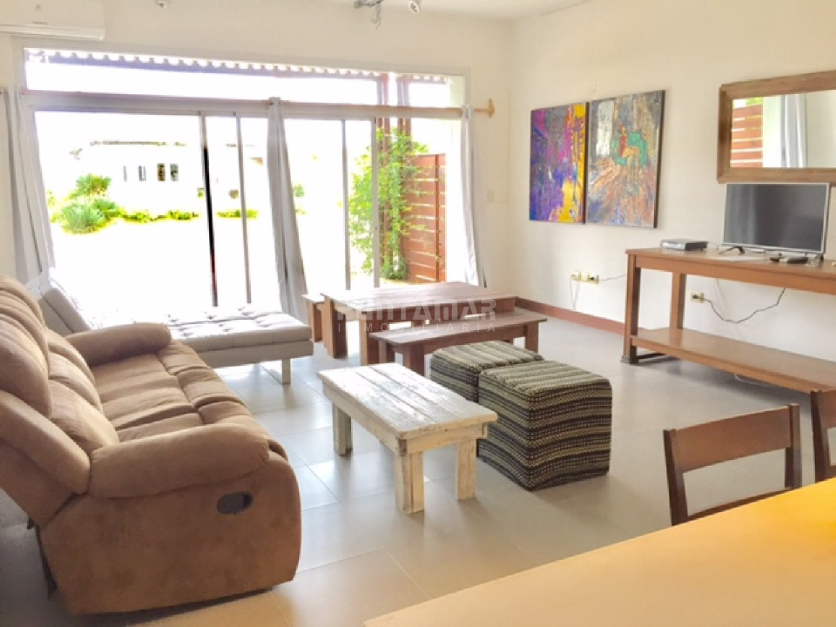 Apartamento ID.211696 - Apartamento en Manantiales, 2 dormitorios *