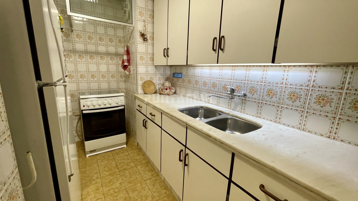 Apartamento ID.213221 - MUY LINDO APARTAMENTO DE UN DORMITORIO PRIMERA LINEA AL MAR 