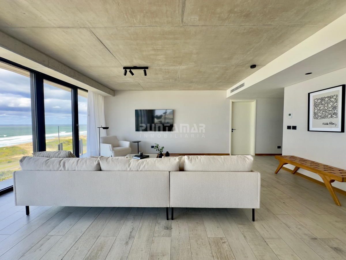 Apartamento ID.213518 - ESPECTACULAR APARTAMENTO EN SURFSIDE CON VISTAS PANORAMICAS A LA BARRA Y AL MAR