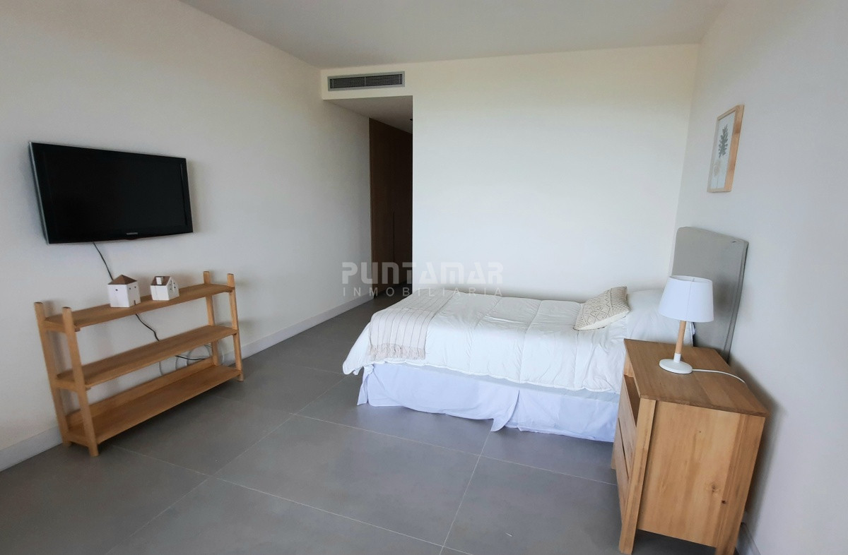 Apartamento ID.212836 - EXCLUSIVO DEPARTAMENTO CON ACCESO DIRECTO A PLAYA BIKINI, MANANTIALES