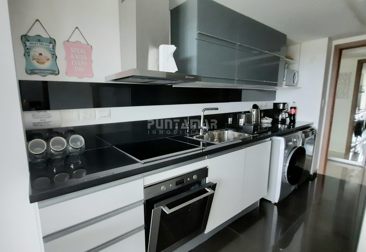 Apartamento ID.212797 - APARTAMENTO EN EDIFICIO DE CATEGORIA CON VISTA AL MAR