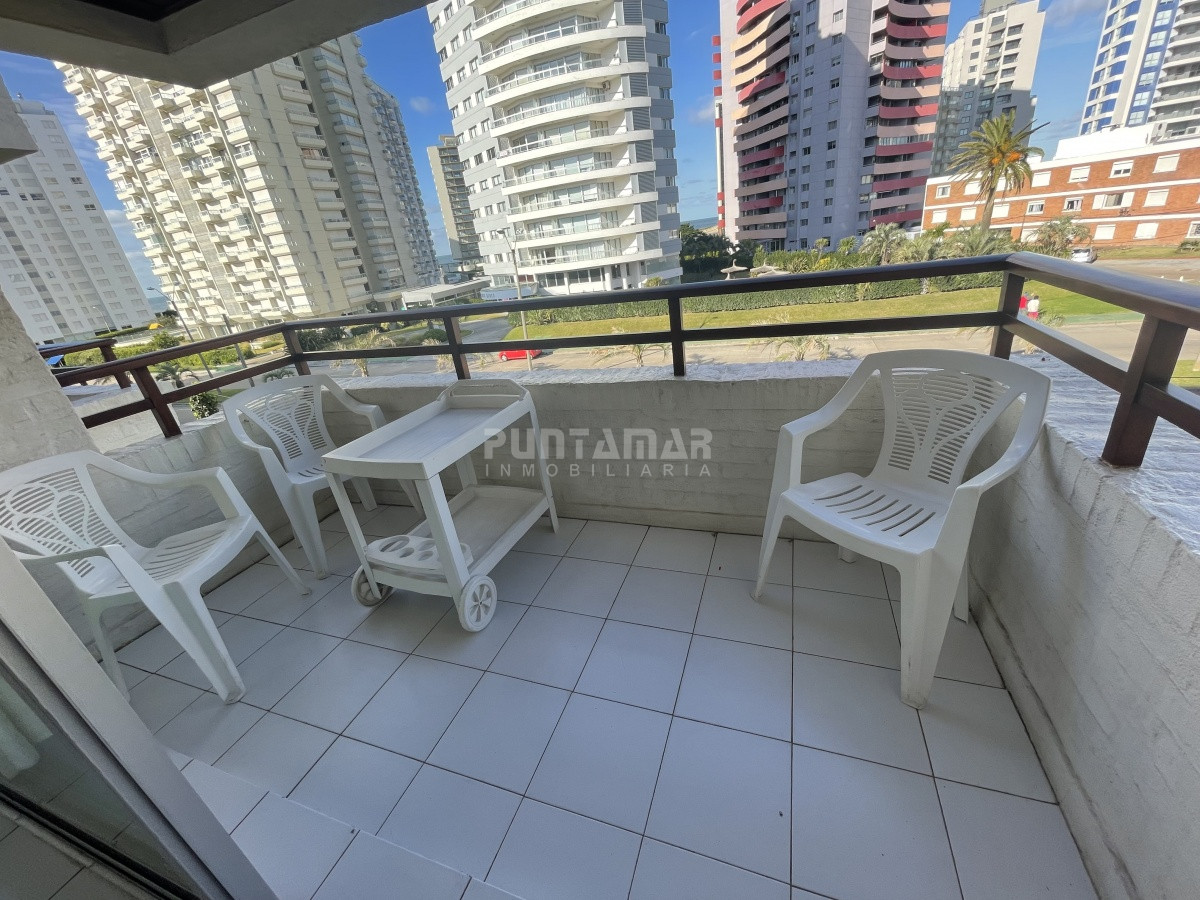 Apartamento ID.3019 - VENTA Y ALQUILER DEPARTAMENTO EN PUNTA DEL ESTE 1 DORMITORIO CON PISCINA