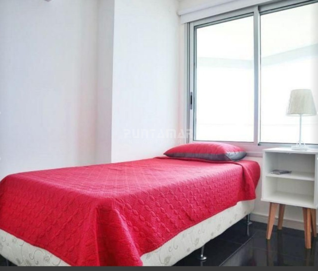 Apartamento ID.212387 - DEPARTAMENTO DE 3 DORMITORIOS EN EDIFICIO DE CATEGORIA