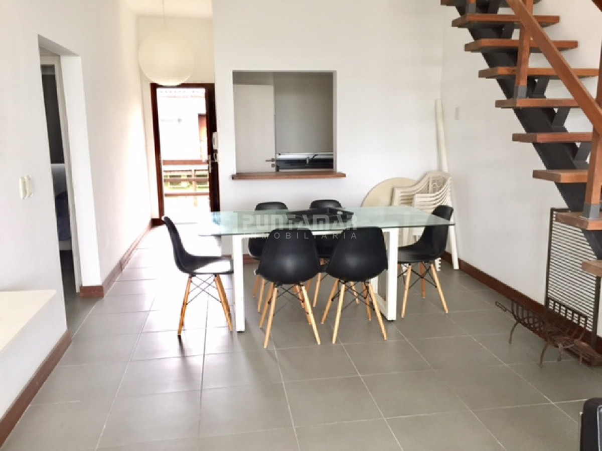 Apartamento ID.211693 - Apartamento en Manantiales, 2 dormitorios *