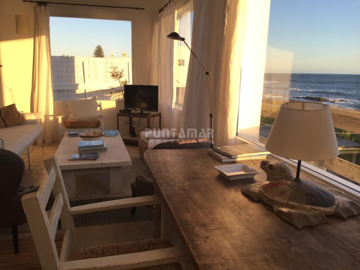 Apartamento ID.13089 - ALQUILER 3 DORMITORIOS APARTAMENTO PRIMERA LINEA LA BARRA