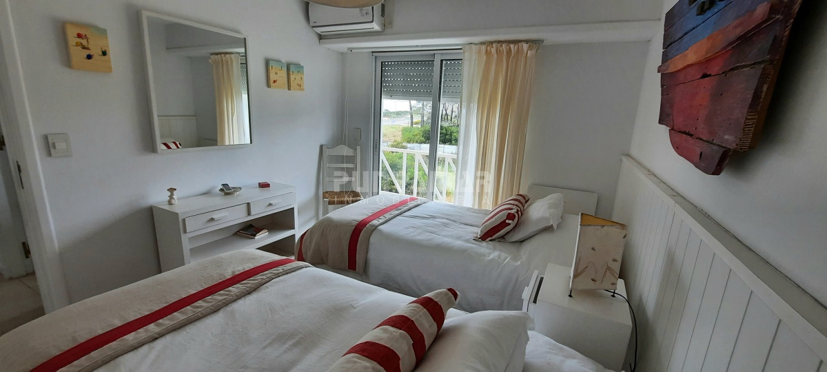 Apartamento ID.213396 - IMPORTANTE DEPARTAMENTO EN RINCON DEL INDIO, A PASOS DE LA BARRA