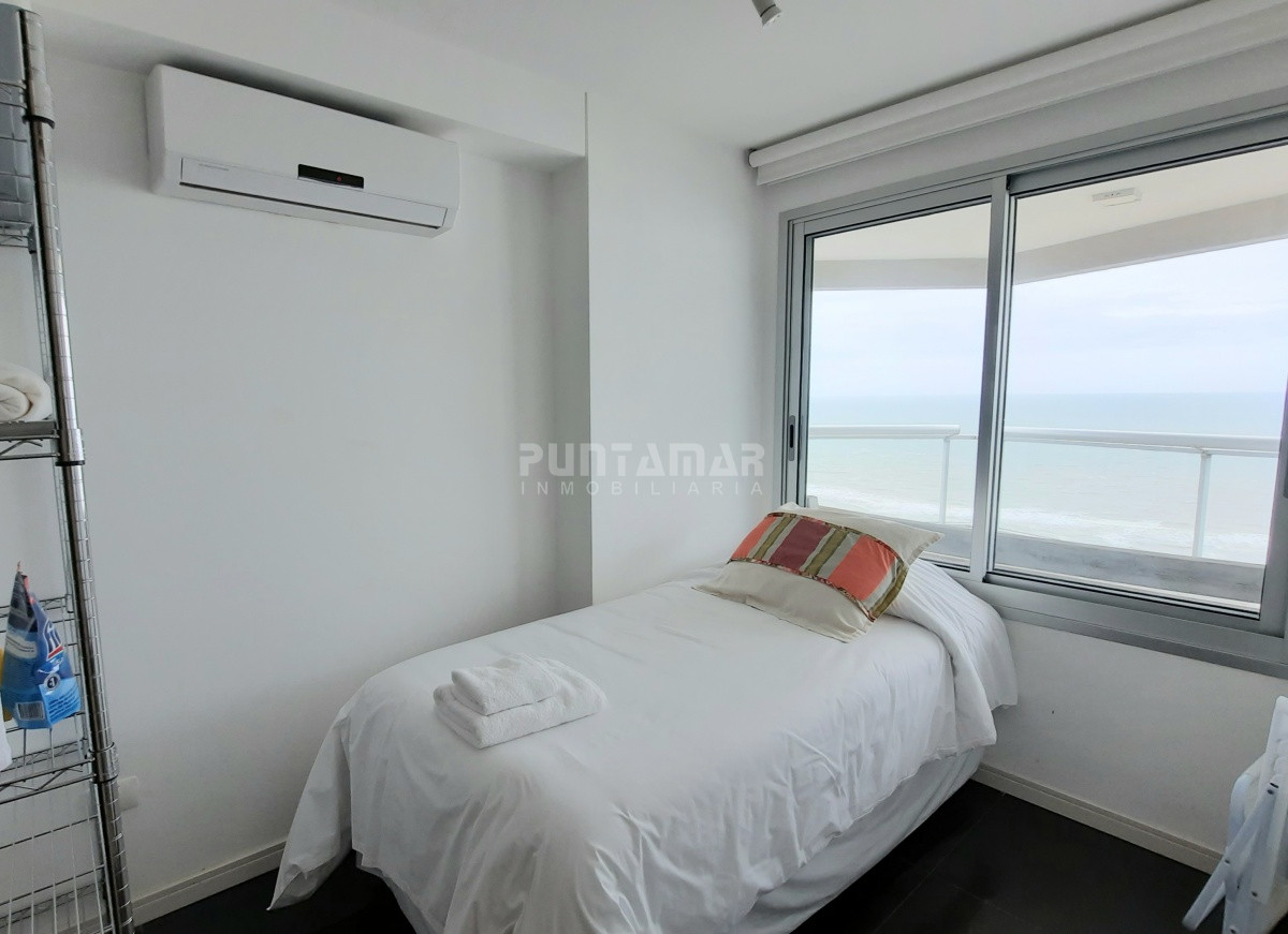 Apartamento ID.212796 - APARTAMENTO EN EDIFICIO DE CATEGORIA CON VISTA AL MAR