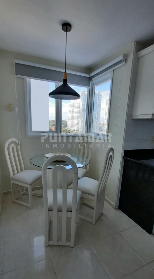 Apartamento ID.2085 - IMPORTANTE DEPARTAMENTO DE 3 DORMITORIOS EN SUITE EN LA MANSA