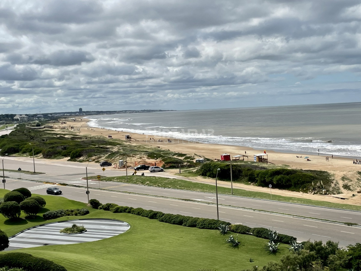 Apartamento ID.9011 - FRENTE A LA BRAVA VENTA DE DEPARTAMENTO DE DOS DORMITORIOS