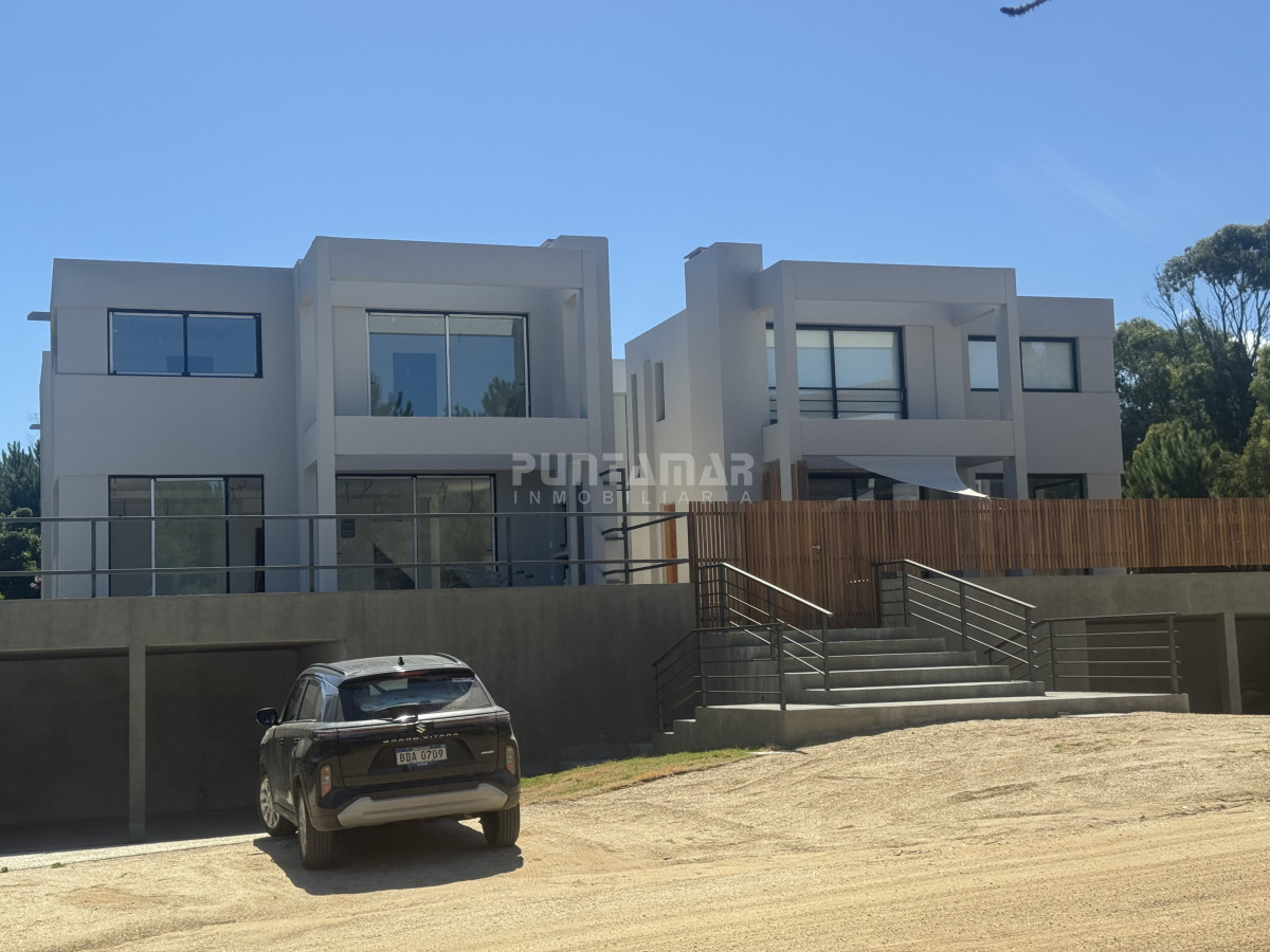 Apartamento ID.213572 - ALQUILER ANUAL DEPARTAMENTO DOS DORMIRIOS EN LA BARRA