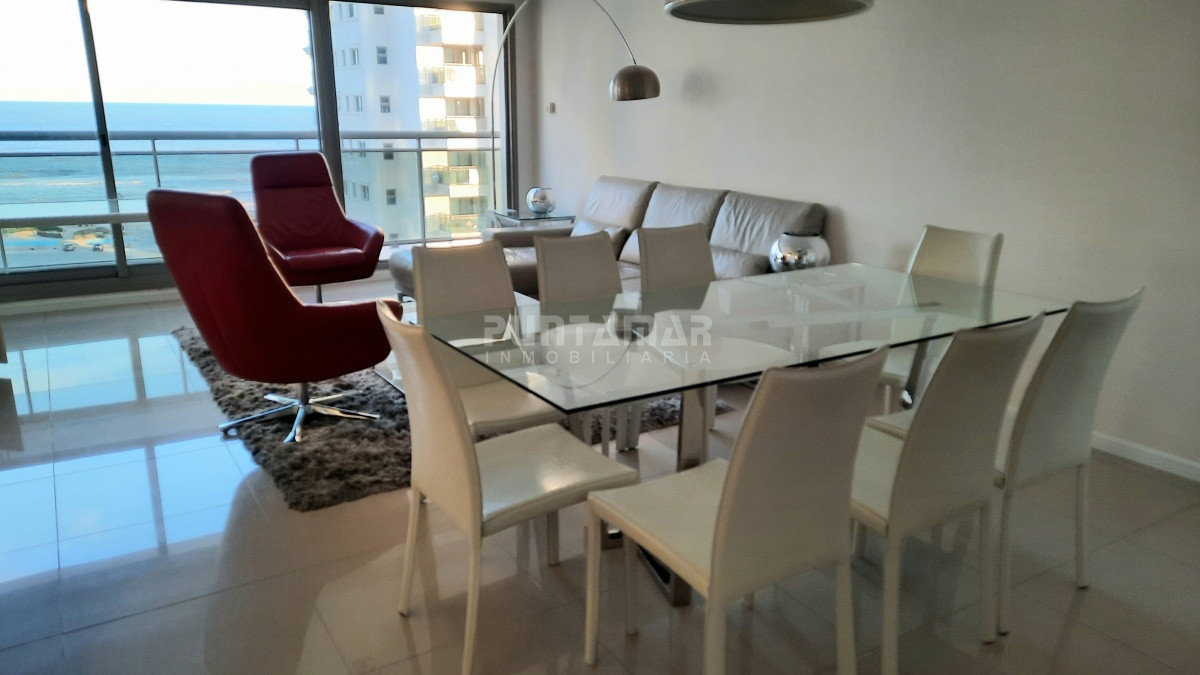 Apartamento ID.1369 - Departamento de 3 dormitorios en suite en Edificio de gran categoria