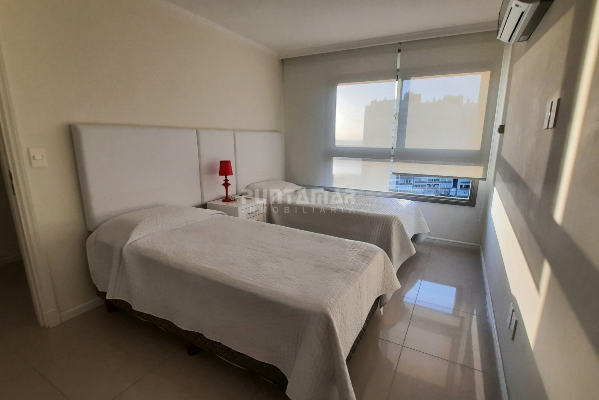 Apartamento ID.1369 - Departamento de 3 dormitorios en suite en Edificio de gran categoria