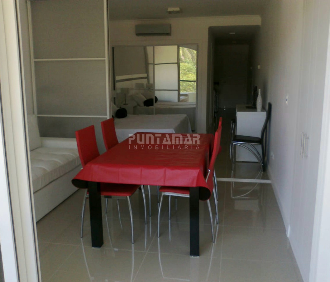 Apartamento ID.213397 - IMPECABLE MONOAMBIENTE EN SOLANAS