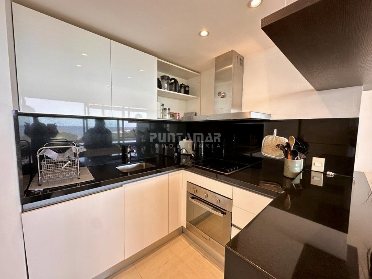 Apartamento ID.213447 - IMPONENTE APARTAMENTO A 50 METROS DEL MAR EN LA BARRA