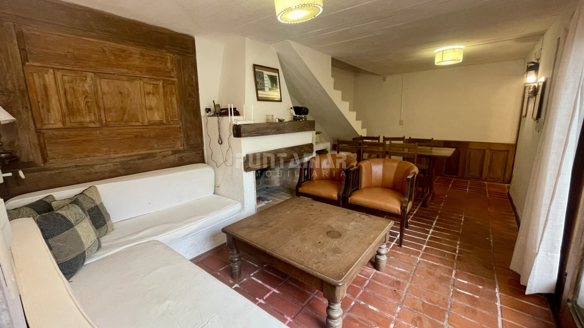Apartamento ID.213325 - APARTAMENTO TRIPLEX 3 DORMITORIOS LA BARRA A METROS DE LA PLAYA