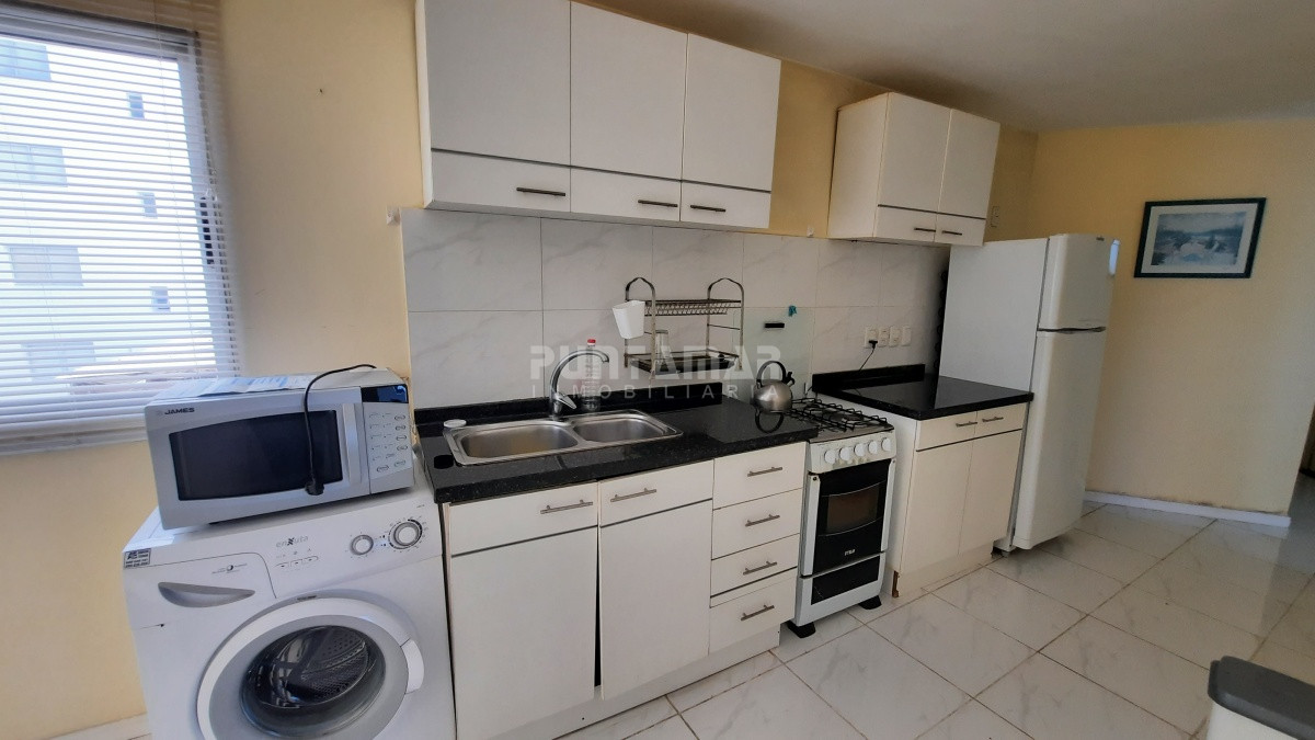 Apartamento ID.212985 - DEPARTAMENTO DE 3 DORMITORIOS CON VISTA AL MAR 
