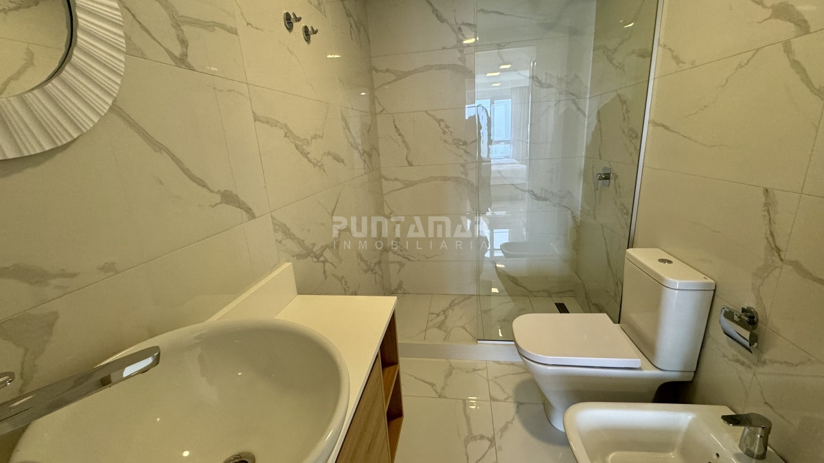 Apartamento ID.213416 - ESPECTACULAR APARTAMENTO 3 DORMITORIOS FRENTE AL MAR