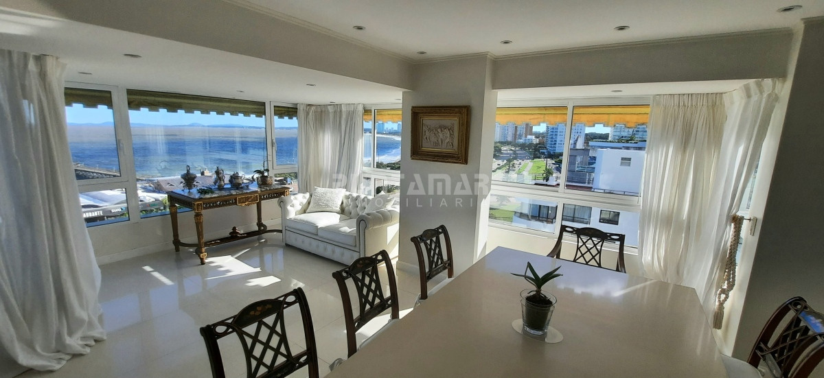 Apartamento ID.213312 - IMPORTANTE DEPARTAMENTO DE 3 DORMITORIOS EN PRIMERA LINEA DE LA MANSA 