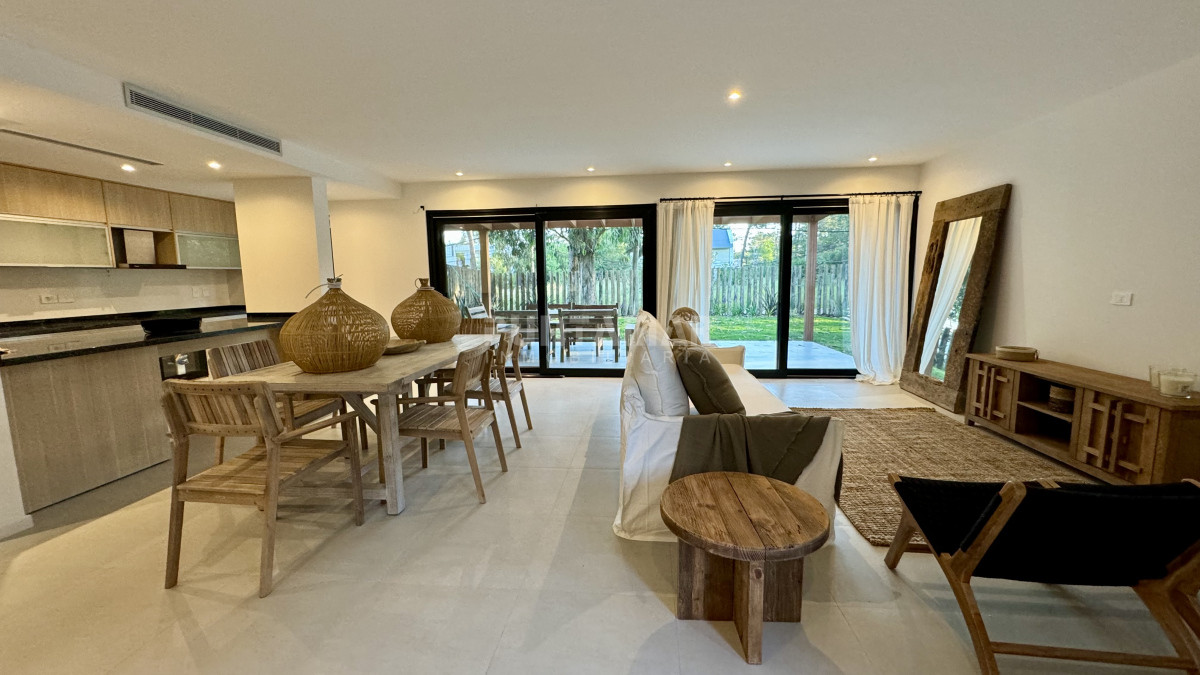 Apartamento ID.213394 - ALQUILER ANUAL EN LA BARRA APARTAMENTO A ESTRENAR 3 DORMITORIOS