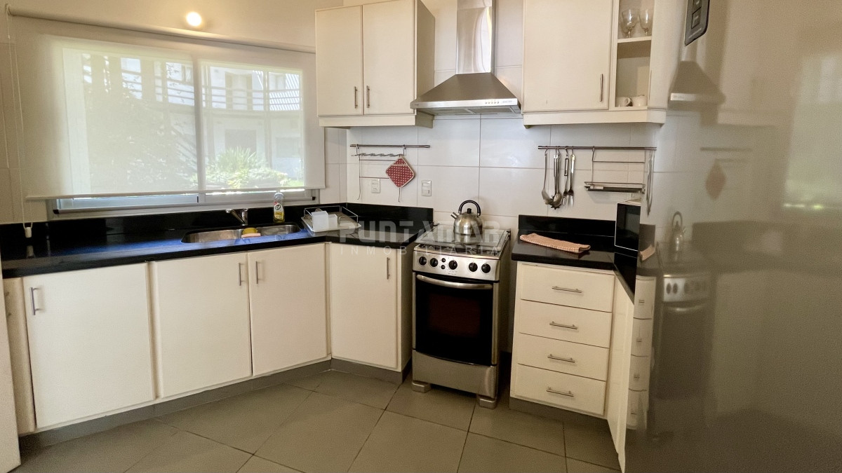Apartamento ID.13106 -  APARTAMENTO DE DOS DORMITORIOS EN MANANTIALES