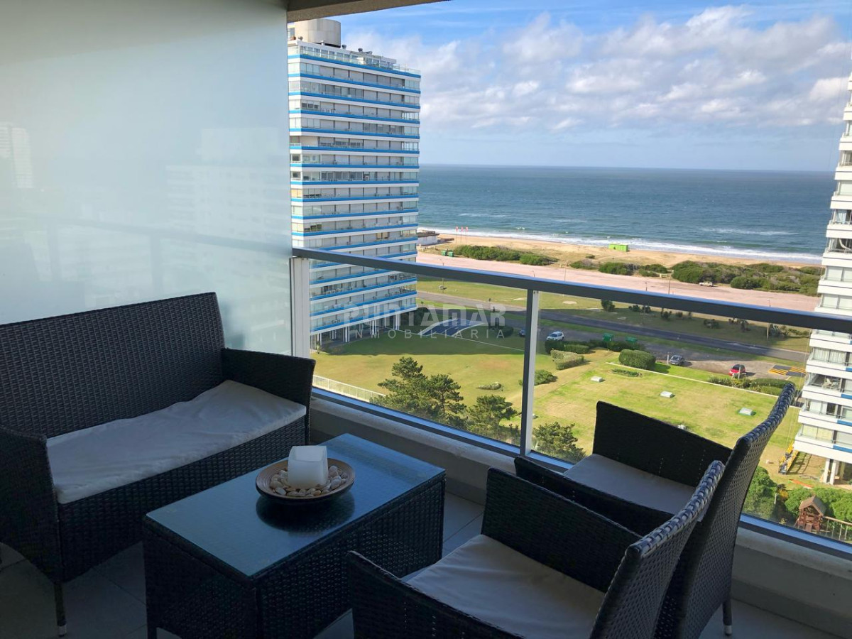 Apartamento ID.213634 - EXCLUSIVO DEPARTAMENTO DE 2 DORMITORIOS CON TERRAZA, PARRILLERO Y JACUZZI PROPIOS