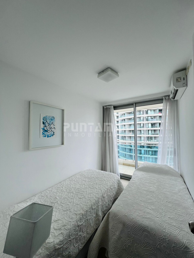 Apartamento ID.213730 - DEPARTAMENTO DE 2 DORMITORIOS CON BALCON SOBRE AVDA. CHIVERTA