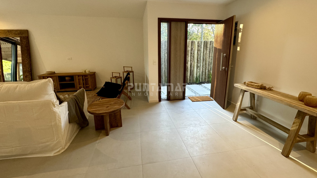 Apartamento ID.213394 - ALQUILER ANUAL EN LA BARRA APARTAMENTO A ESTRENAR 3 DORMITORIOS