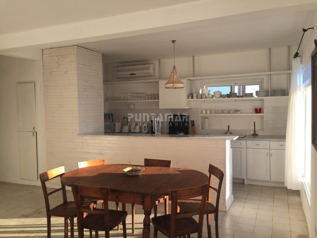 Apartamento ID.13090 - ALQUILER SOBRE EL MAR EN LA BARRA PLAYA POSTA DEL CANGREJO