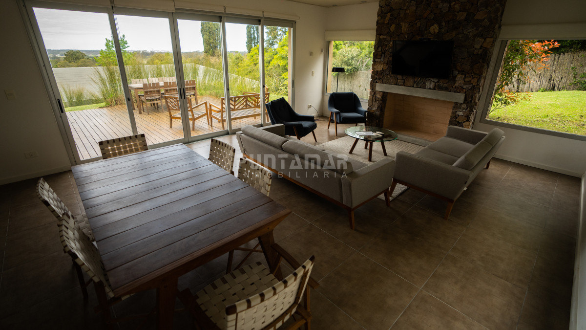 Apartamento ID.213461 - VACACIONE EN EDIFICIO Q - PUNTA BALLENA