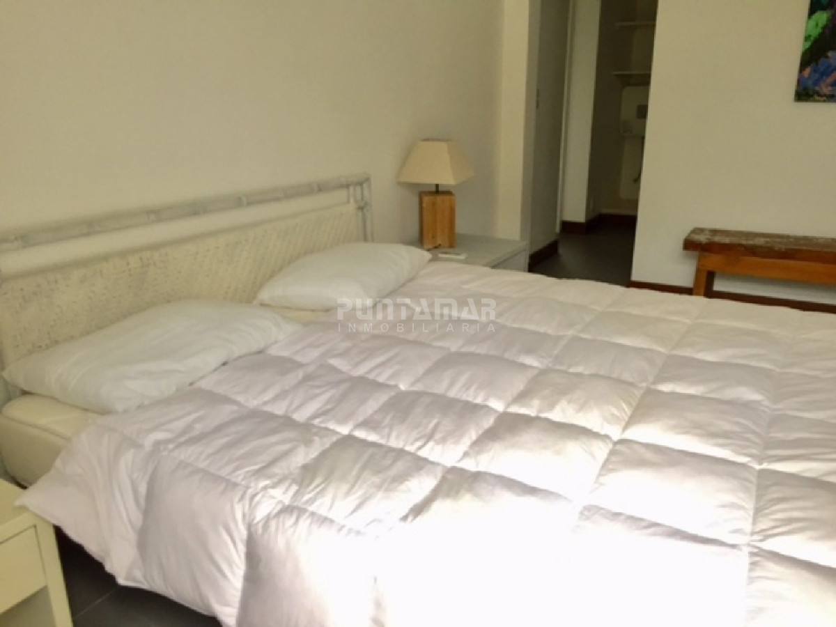 Apartamento ID.211696 - Apartamento en Manantiales, 2 dormitorios *