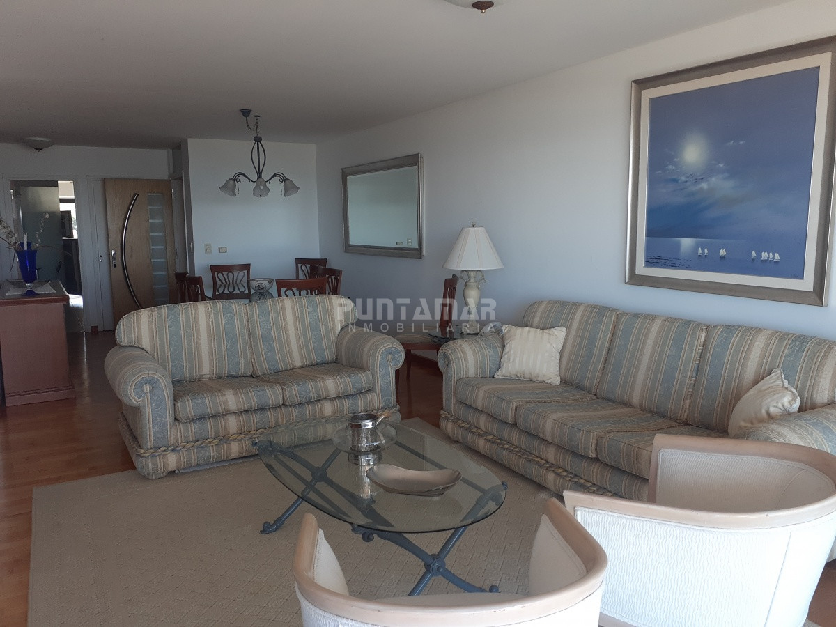 Apartamento ID.212851 - DIVINO DUPLEX FRENTE AL MAR, ALQUILER TEMPORADA 