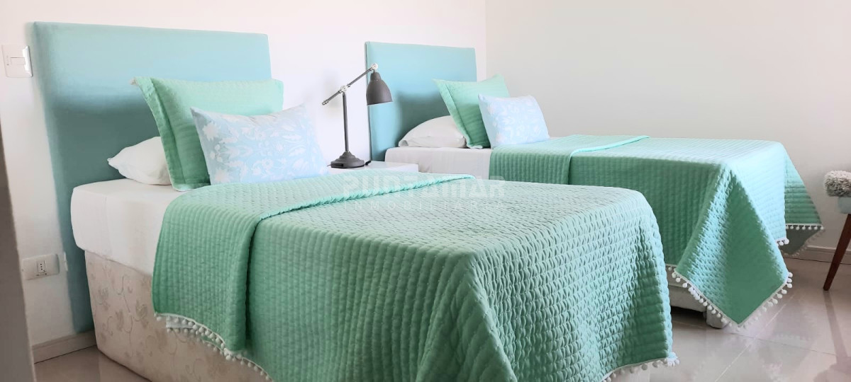 Apartamento ID.212418 - EXCELENTE APARTAMENTO EN EDIFICIO LOOK BRAVA, 3 DORMITORIOS, 1 EN SUITE, BALCON TERRAZA CON PARRILLERO,GARAGE 