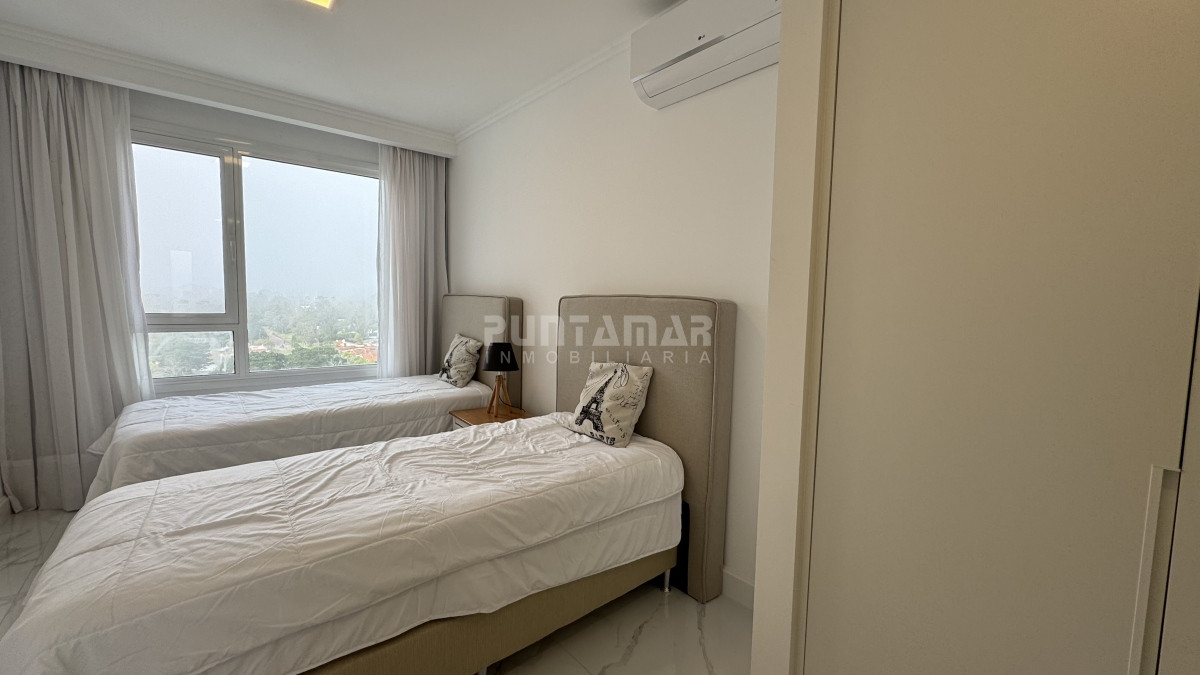 Apartamento ID.213416 - ESPECTACULAR APARTAMENTO 3 DORMITORIOS FRENTE AL MAR