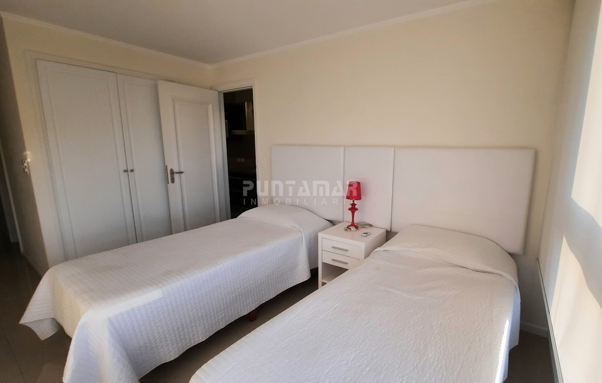 Apartamento ID.1369 - Departamento de 3 dormitorios en suite en Edificio de gran categoria
