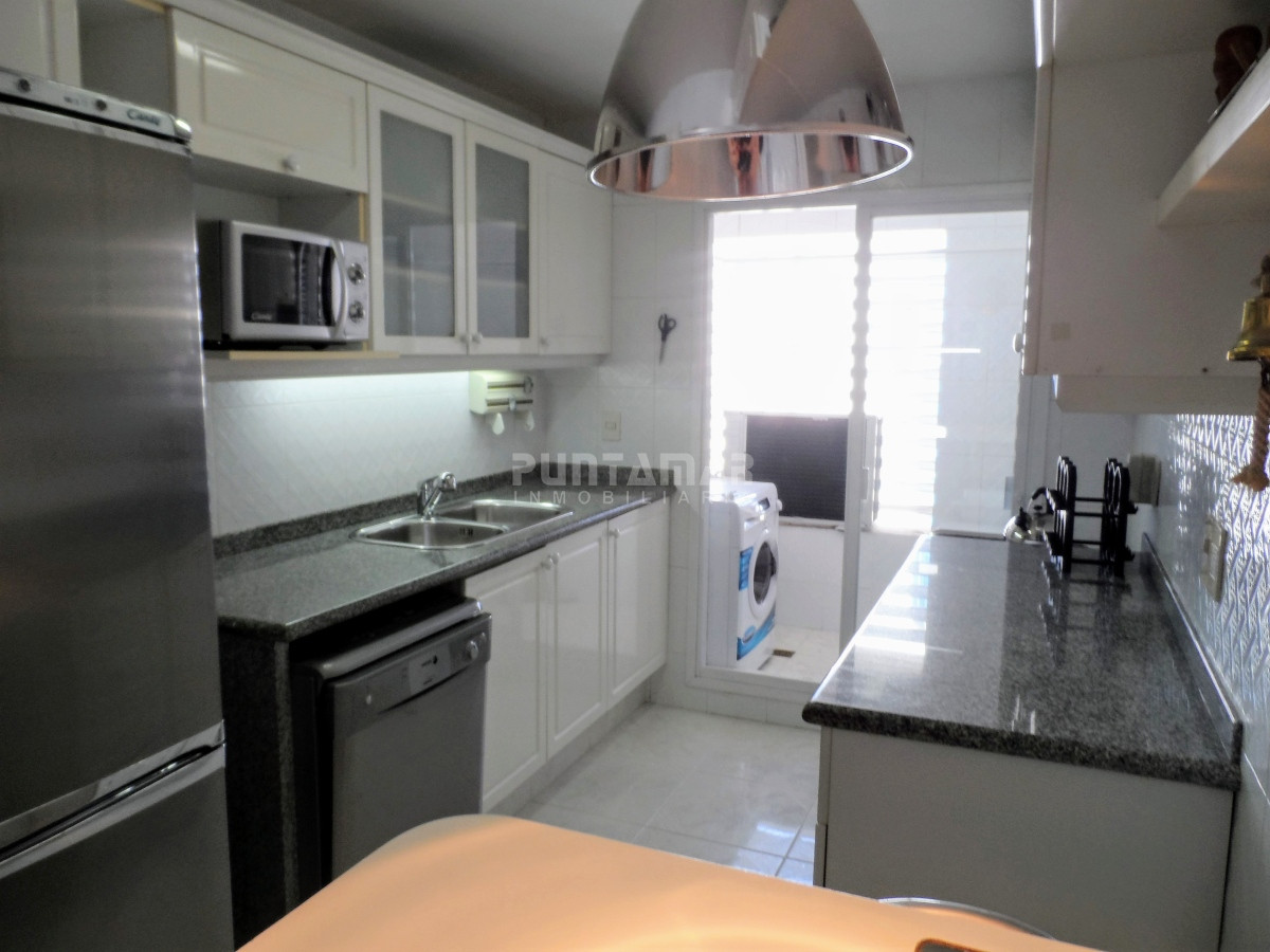 Apartamento ID.213287 - DEPARTAMENTO EN EDIFICIO DE GRAN CATEGORIA EN LA MANSA