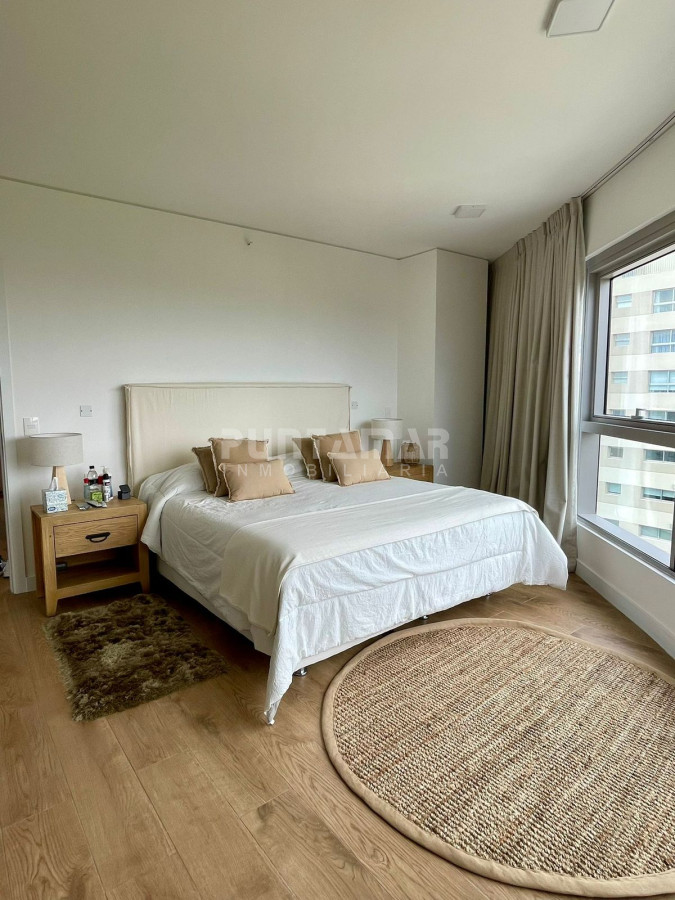 Apartamento ID.213478 - EXCLUSIVO DEPARTAMENTO DE 2 DORMITORIOS EN SUITE EN EDIFICIO DE CATEGORIA
