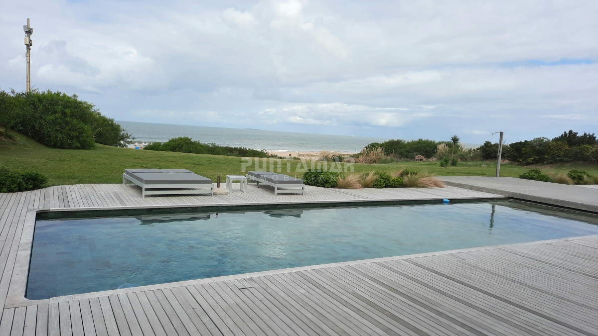 Apartamento ID.212836 - EXCLUSIVO DEPARTAMENTO CON ACCESO DIRECTO A PLAYA BIKINI, MANANTIALES