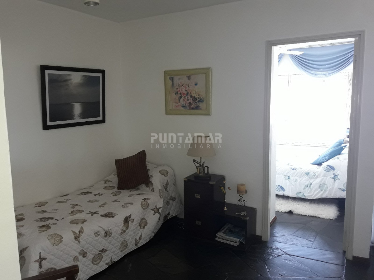 Apartamento ID.1319 - ALQUILER 1 DORMITORIO Y MEDIO  PUNTA DEL ESTE