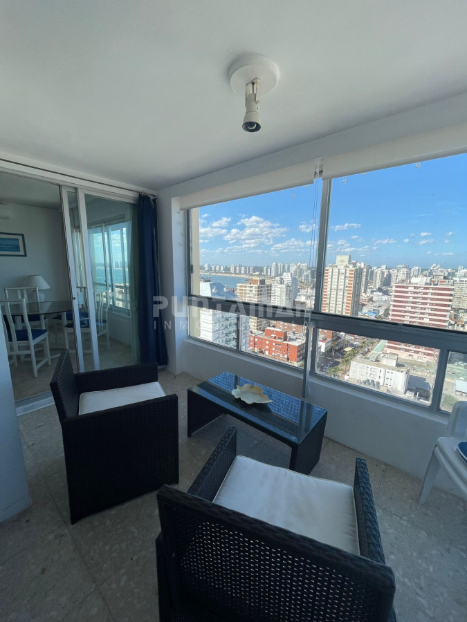 Apartamento ID.211860 - PENTHOUSE DE 2 DORMITORIOS CON GRAN VISTA AL MAR 