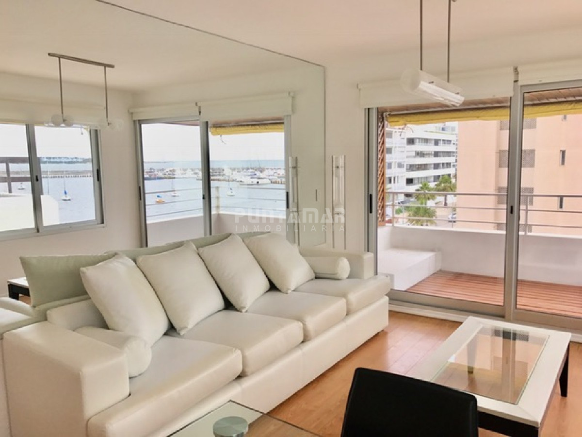 Apartamento ID.1351 - Reciclado en venta, vista al puerto